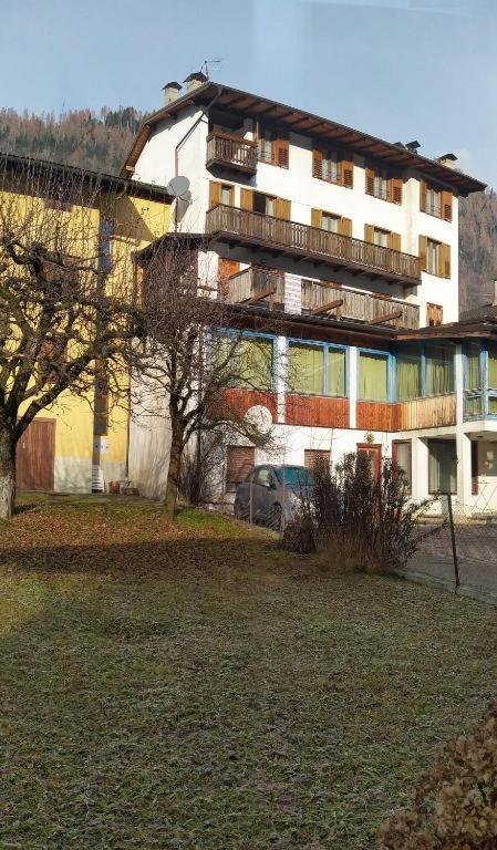 Apartamento Casa Renzo - Dolomiti - Trentino Mezzano Exterior foto